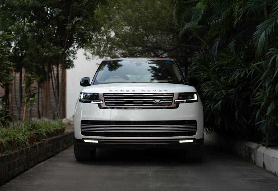 Range Rover - Status Tell